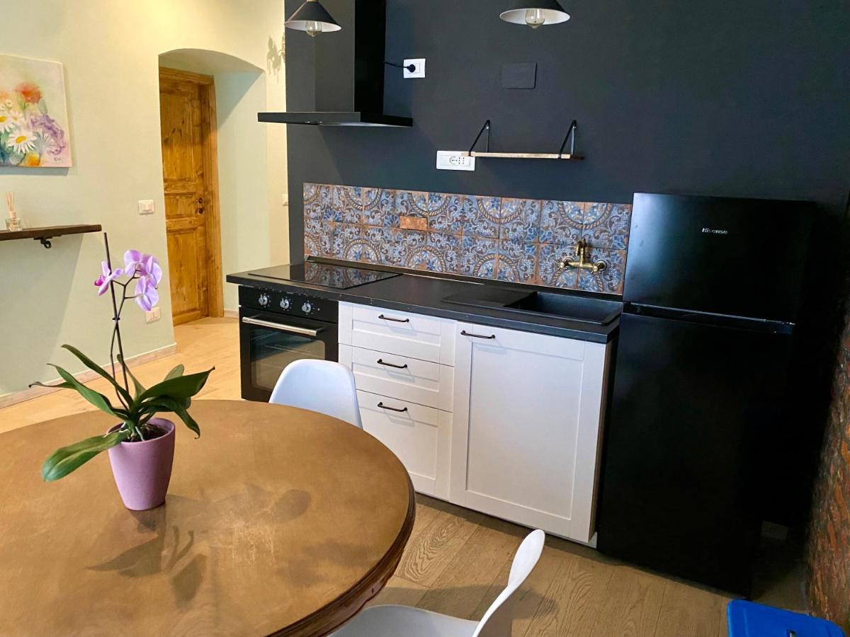 La Chicca Del Centro Apartment Специя Екстериор снимка